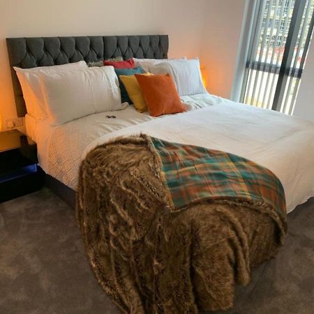 Lakeside 2 Bed Luxury Apartment No Parties No Events Early Check-In Late Check- Out Allowed Уэст-Таррок Экстерьер фото